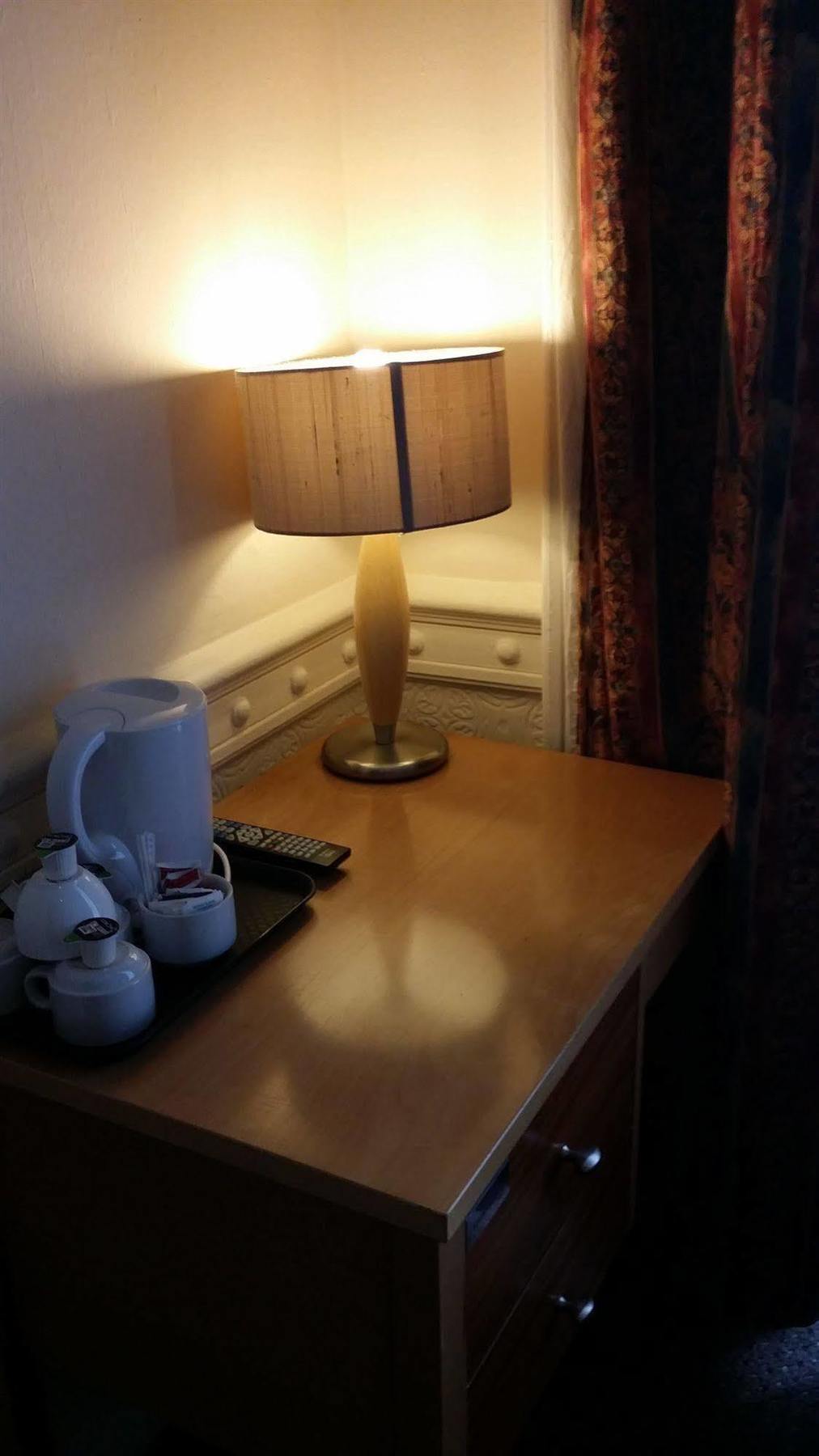 Hotel Palace Court Londra